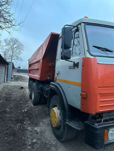 Другой строительный транспорт: Самосвал КАМАЗ, трехосный (6x4), оранжевый кузов. Основные — 4