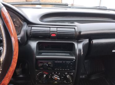 Opel: Opel Astra: 1995 г., 1.5 л, Механика, Бензин, Универсал — 7