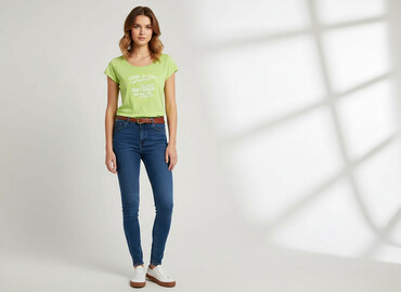 t shirty guess białe: Esprit, Футболка жіноча, розмір S