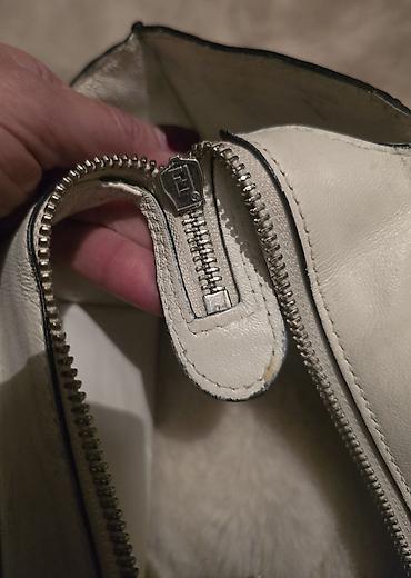 Torbe: Fendi 3Jours kožna torba. Ovaj model je evolucija klasične 2Jours — 9