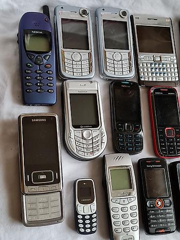 Nokia: Kolekcija klasičnih mobilnih telefona – više modela Nokia, Samsung — 5
