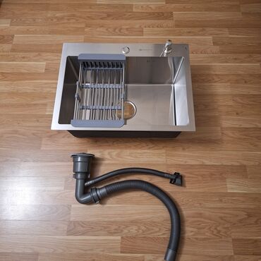 Mətbəx çanaqları: Yeni Kvadrat Mətbəx çanağı, Şkafsız, Paslanmaz polad, Pulsuz çatdırılma — 12