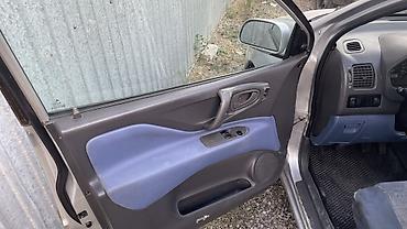 lancer 9: Mitsubishi Space Star: 2002 г., Механика, Бензин, Универсал — 7