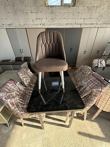 Стулья для зала: Стул для зала, Новый, Дерево — 25