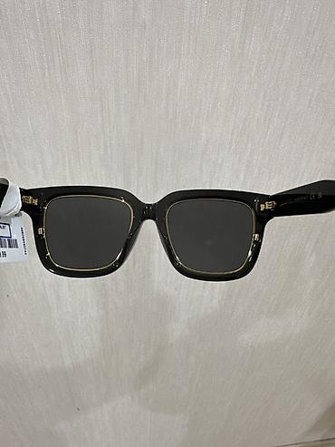 Очки: GUCCI gün eynəyi - Model: kvadrat/kəskin künclü çərçivə, qalın asetat — 2
