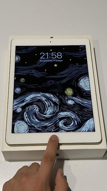 Планшеты: Планшет, Apple, память 128 ГБ, 9" - 10", Wi-Fi, Б/у, Детский цвет - Золотой — 2