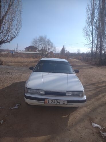 Mazda: Mazda 626: 1989 г., 2 л, Механика, Бензин, Седан