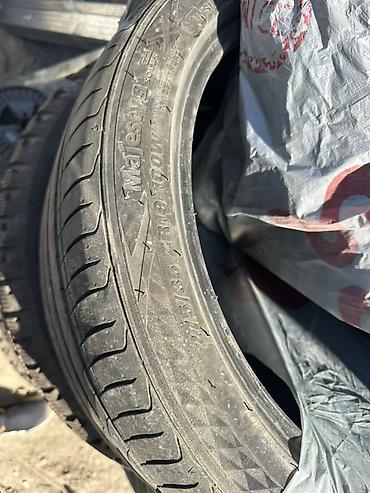 Летняя автомобильная шина Maxxis, размер 215/35 ZR19 85Y