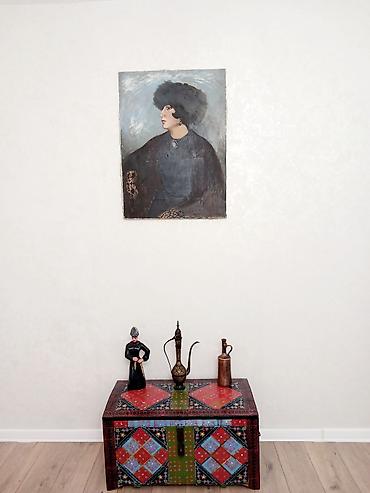 anaya aid şəkil çəkmək: Portret tablo – yağlı boya, kətan üzərində. Kompozisiya: profil — 3