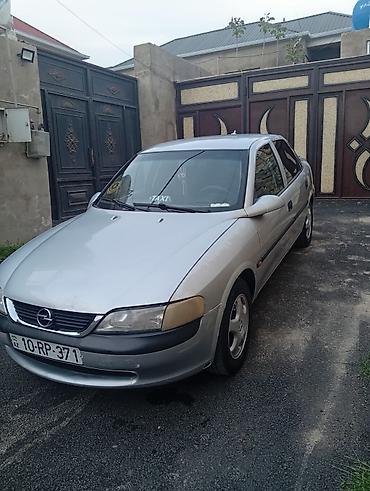 2005 kia sephia: Opel Vectra: 1.8 l | 1998 il 2000388 km Sedan — 2