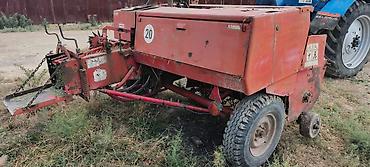 traktor mtz 80: Mavi traktor + pres yığan qoşqu - Güclü təkərli traktor, kabinli, ön — 6