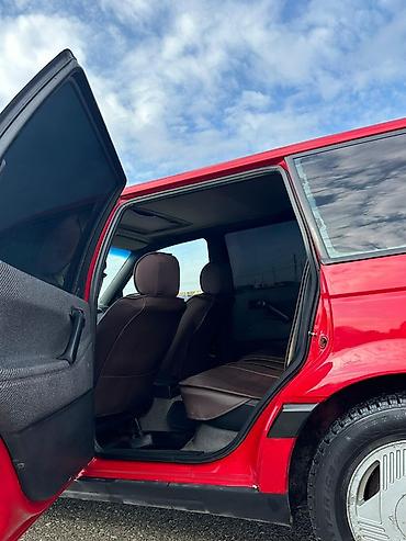 Volkswagen: Volkswagen Passat Variant: 1989 г., 1.8 л, Механика, Бензин, Универсал — 11