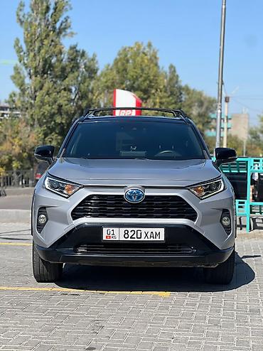range rover 2017: Toyota RAV4: 2019 г., 2.5 л, Автомат, Гибрид, Кроссовер — 2