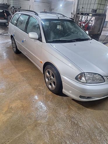багажник тайота ист: Toyota Avensis: 2002 г., 1.8 л, Механика, Бензин, Универсал — 3