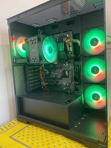 Masaüstü kompüterlər və iş stansiyaları: Masaüstü Kompüter Stabil, səssiz və problemsiz işləyən sistem. Ev — 12