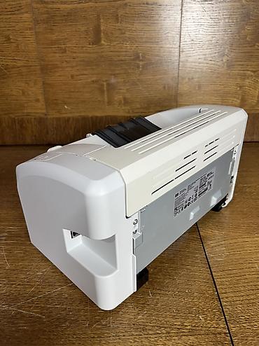 Принтеры: Продаю принтер от HP1018 Отлично печатает Стоит новый картридж В — 3