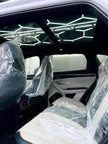 BYD: BYD Song Plus: 2024 г., Гибрид, Кроссовер — 6