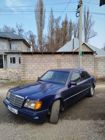 124 мерседес бенц: Mercedes-Benz 220: 1995 г., 2.8 л, Автомат, Газ, Седан