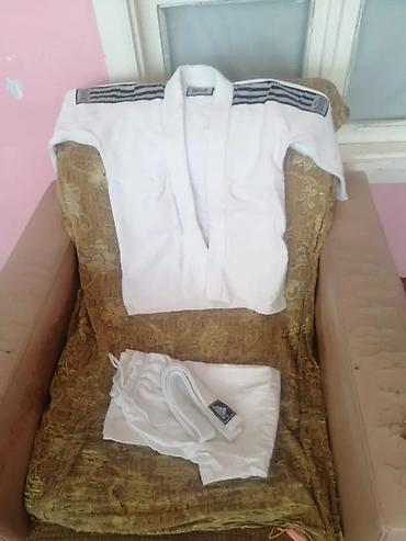 karate elceyi: Salam aleykum Oglan ve qiz uşaqlari ucun Judo kimonolari ve karate — 1