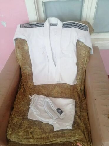 İdman formaları: Salam Aleykum Az işlənmiş Cüdo geyimleri satılır. Təzədən — 9