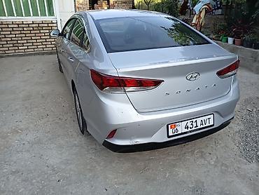 салон машины: Hyundai Sonata: 2019 г., Автомат, Газ, Седан — 5