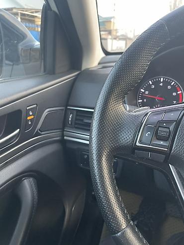 Другие автомобили: Haval H6, белый кроссовер Основные характеристики: - Бензиновый — 13