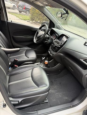 Chevrolet: Chevrolet Spark: 2020 г., 1 л, Вариатор, Бензин, Хэтчбэк — 10