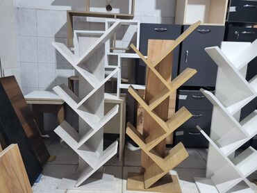 Rəflər: Yeni, Kitab rəfi — 3