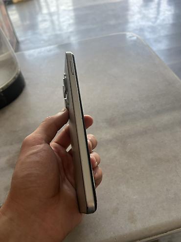 philips xenium f511: Infinix HOT 50i, 128 GB, rəng - Boz, Sensor — 3