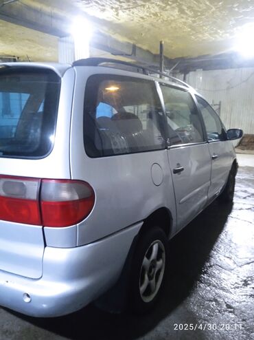 авто под выкуп аренда: Ford Galaxy: 1996 г., 2.8 л, Автомат, Бензин, Минивэн