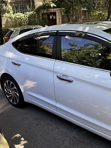 jeely coolray: Hyundai Elantra: 2019 г., 1.4 л, Робот, Бензин, Седан — 6
