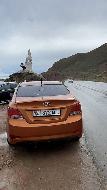 hyundai solaris 2020: Hyundai Solaris: 2015 г., Седан — 3