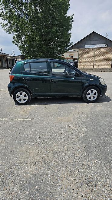 камри 40 2008: Toyota Yaris: 2004 г., 0.1 л, Механика, Бензин, Хэтчбэк — 3
