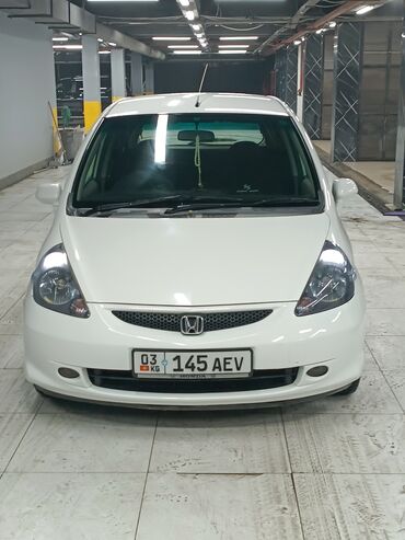 Honda: Honda Fit: 2001 г., 1.5 л, Вариатор, Бензин, Хэтчбэк