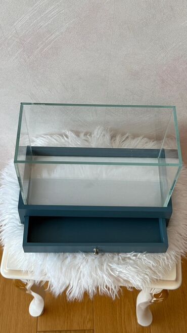 Akvarium aksessuar və ləvazimatları: Akvaryum satılır Betta balığım üçün almışdım, sadəcə 1 ay yarım