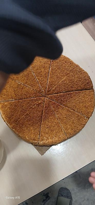 Азык-түлүктөр: МЕДОВЫЙ ТОРТ вес 1.400кг домашний коржики кексы вкусный и для — 2