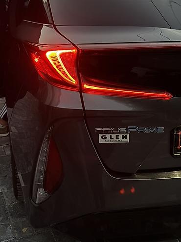 corolla 2016: Toyota Prius: 2019 г., 1.8 л, Вариатор, Гибрид, Хэтчбэк — 9