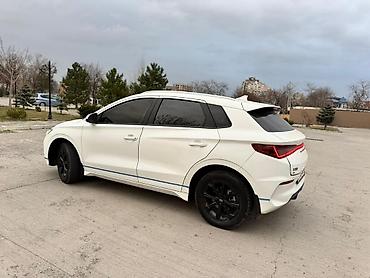 BYD: BYD E2: 2020 г., Электромобиль, Кроссовер — 5