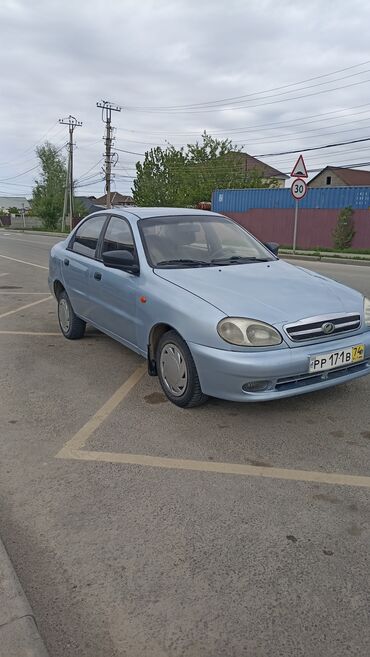 авто россрочка: Chevrolet Lanos: 2009 г., 1.5 л, Механика, Бензин, Седан
