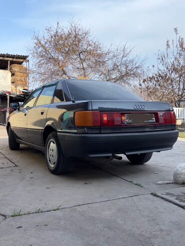 Audi: Audi 80: 1991 г., 1.8 л, Механика, Бензин, Седан — 4