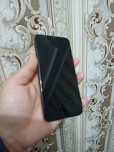 Apple iPhone: IPhone Xs, Б/у, 256 ГБ, Золотой, 76 % — 3