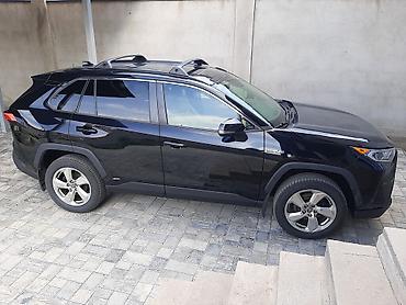 byd e1: Toyota RAV4: 2021 г., 2.5 л, Гибрид, Кроссовер — 1