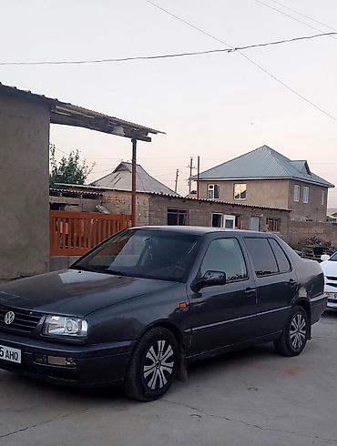 i vtec: Volkswagen Vento: 1992 г., 1.8 л, Механика, Газ, Седан — 1