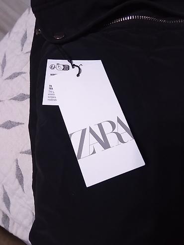 zara 40: Пуховик, По колено, С капюшоном, L — 4