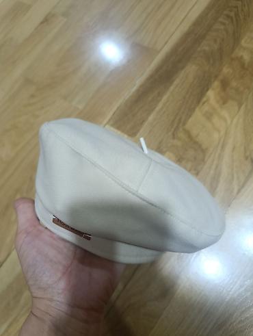 baş geyimi: Əl işi bej rəngli kepka/beret - Dizayn: Minimalist, dairəvi formalı — 1