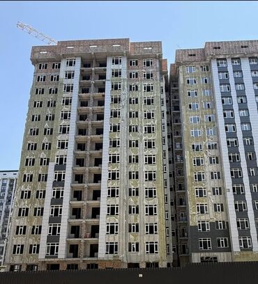 недостроеные дома: Строится, Элитка, 2 комнаты, 69 м²