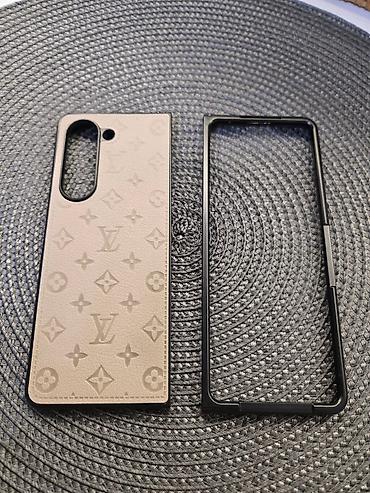чехл: Продаю новые чехлы на Samsung Z Fold5 — 5