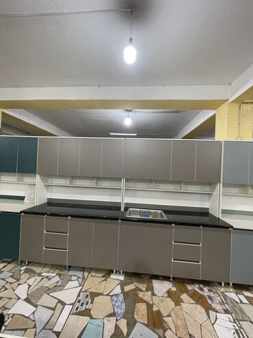 Кухонные гарнитуры: Кухонный гарнитур, Новый, В рассрочку, ДСП, Платная доставка, Бесплатная доставка, Самовывоз — 18