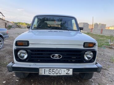 авто из кореи в наличии в бишкеке: ВАЗ (ЛАДА) 4x4 Нива: 2007 г., 1.7 л, Механика, Бензин, Внедорожник