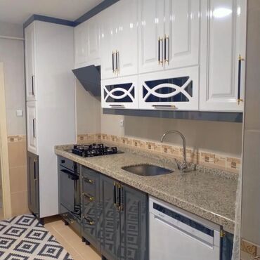 Sifarişlə mətbəx mebeli: Sifarişlə mətbəx dəsti, Özü çəkən petlələr, Mat laminat, Kredit yoxdur, Pulsuz çatdırılma — 15